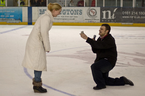 Derron Hylands proposing to Katie Louise Brennan on the ice