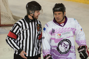 Tony Hand has a chat with the ref